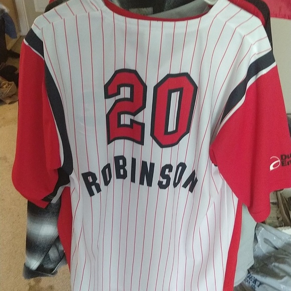 Cincinnati Reds Civil Rights Day Jersey - Picture 2 of 2